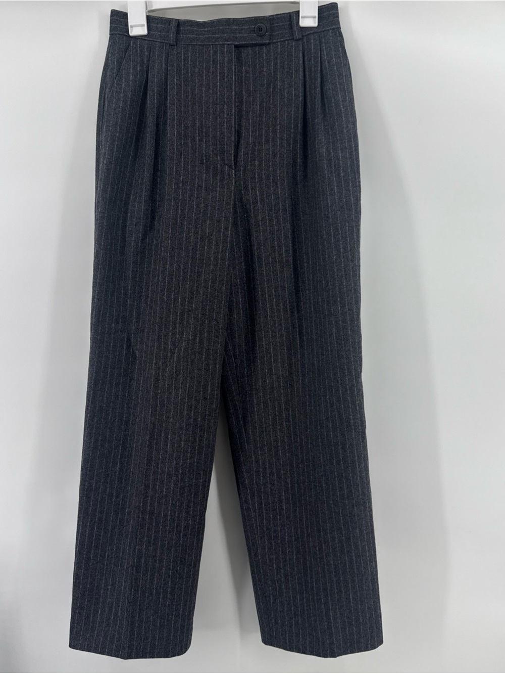 Women’s Bernard Zins Made In France, Gray Pinstripe Wool Slacks SZ 8